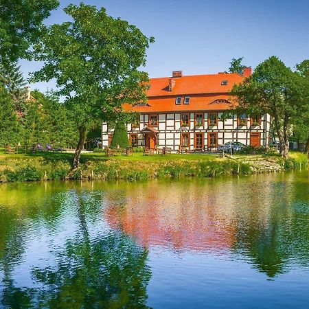 Gosciniec Zamkowy Hotel Darlowo Ngoại thất bức ảnh